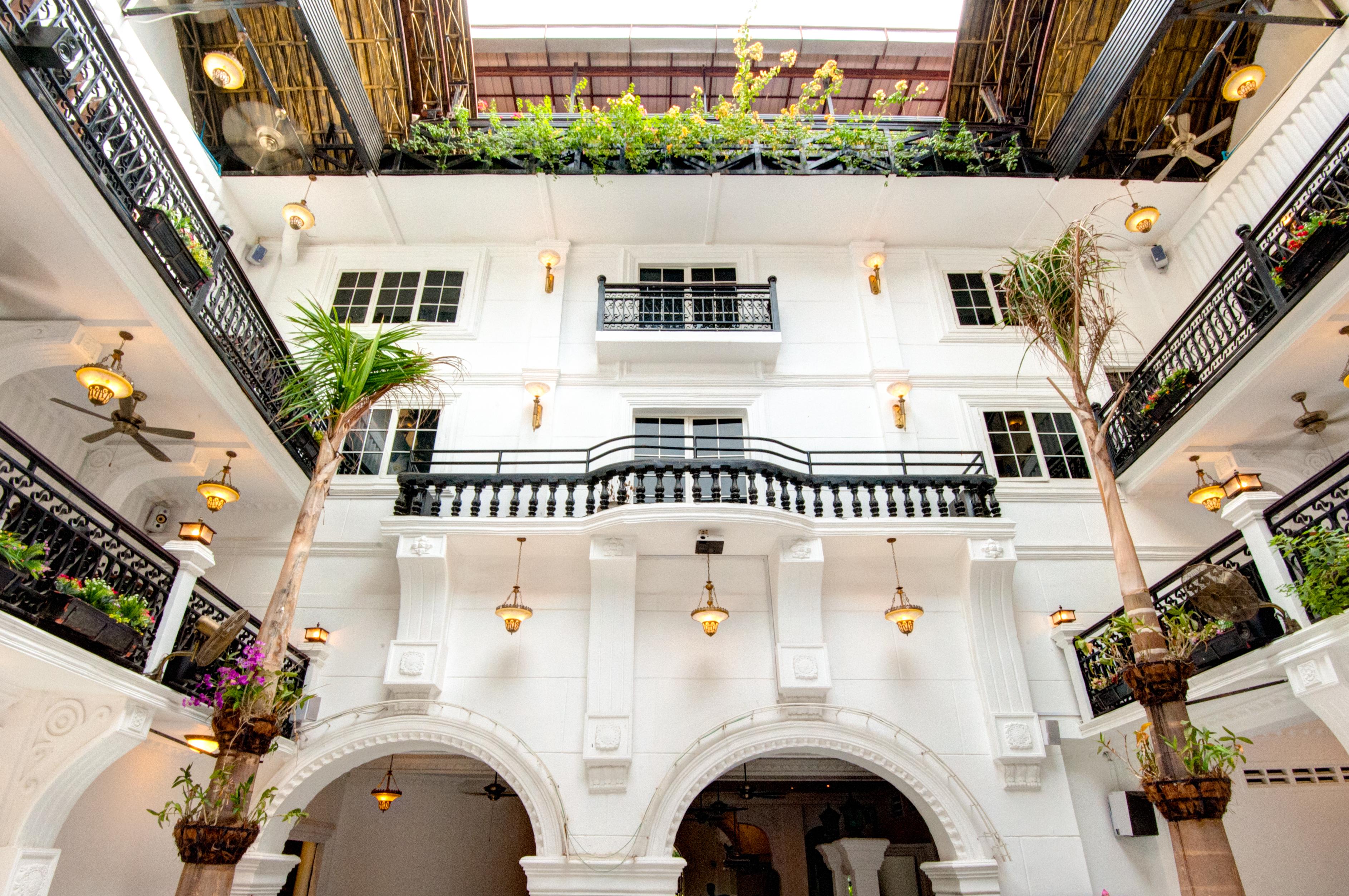 เล แกรนด์ พาเลียส บูทีค โฮเต็ล Hotel พนมเปญ ภายนอก รูปภาพ